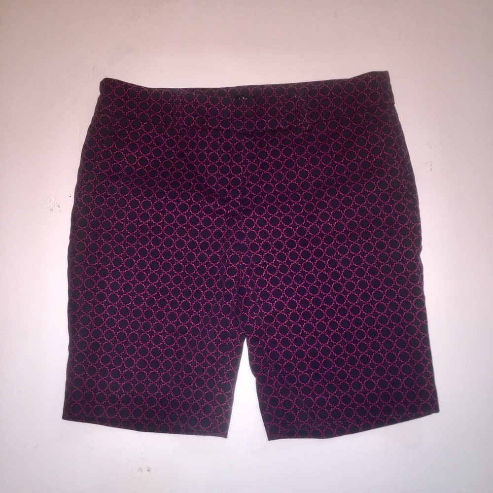2 for $15 Party Host Appreciation🌈 Preppy Goldcore Varsity Print Shorts